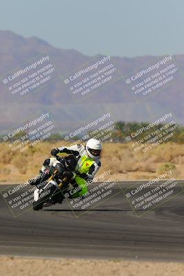 media/Nov-06-2023-Moto Forza (Mon) [[ce023d0744]]/4-Beginner Group/Session 3 (Turn 16)/